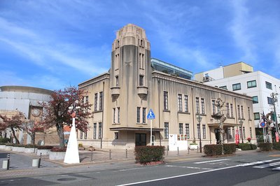 🧸 장난감 박물관 (와라베칸)